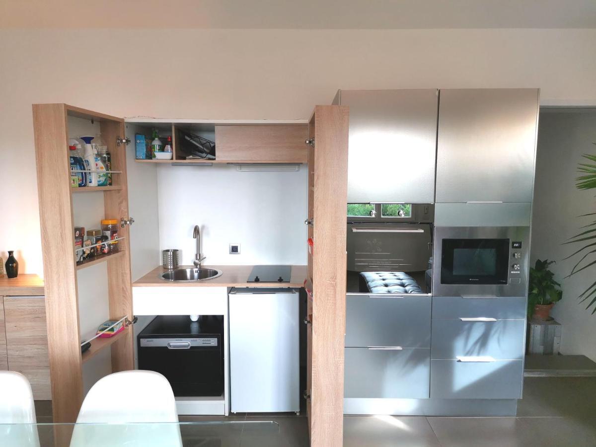 Appartement Pinede Man Yelle Sanary-sur-Mer Eksteriør bilde