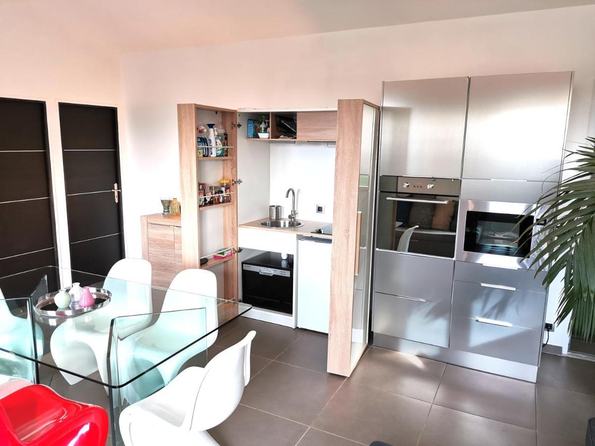 Appartement Pinede Man Yelle Sanary-sur-Mer Eksteriør bilde